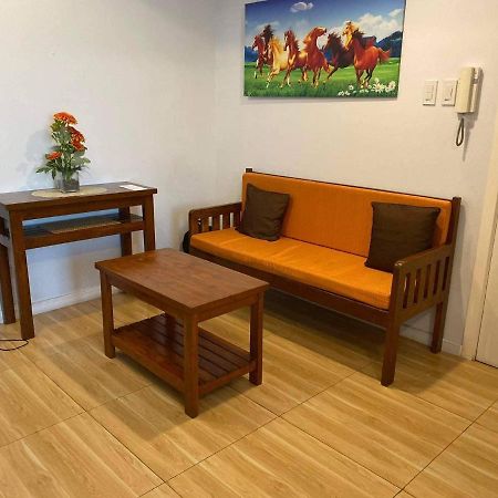Azure C7 Balcony, Wifi, Near Mall Airport Manila Exterior photo