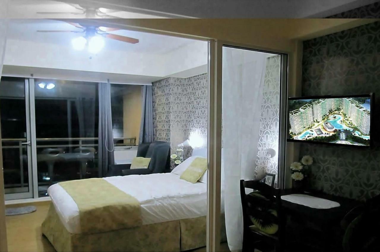 Azure C7 Balcony, Wifi, Near Mall Airport Manila Exterior photo